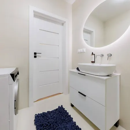 Apartment Zenith Residence- Centre, Ac, Free Parking By Staynest Rzeszow