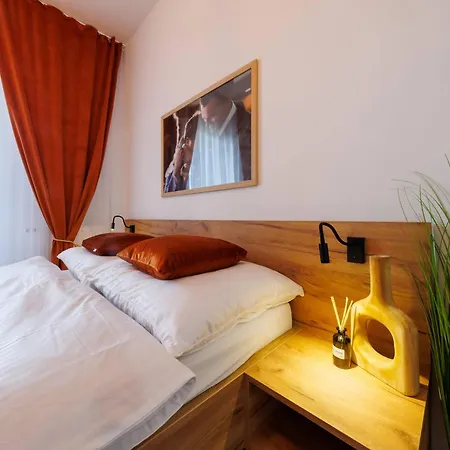 Zenith Residence- Centre, Ac, Free Parking By Staynest * Rzeszow