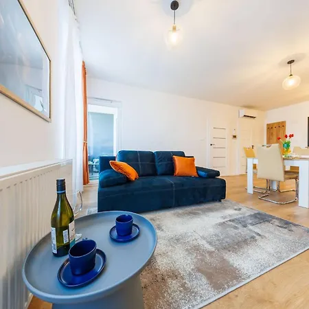Zenith Residence- Centre, Ac, Free Parking By Staynest Apartment Rzeszow