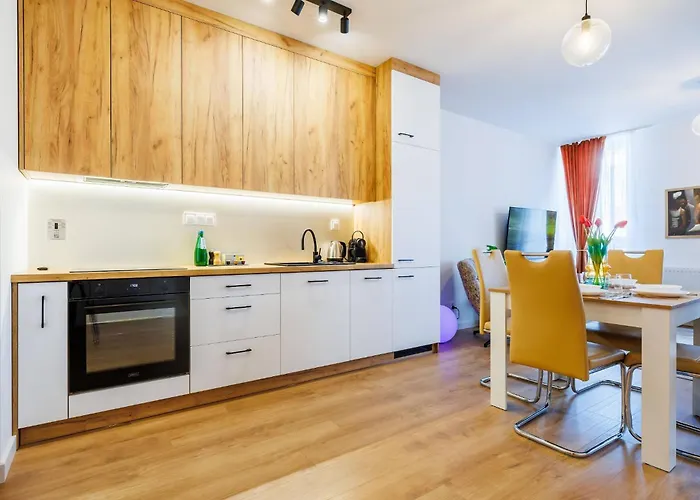 Zenith Residence- Centre, Free Parking By Staynest * Rzeszow