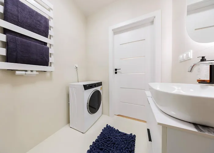 Apartment Zenith Residence- Centre, Free Parking By Staynest *